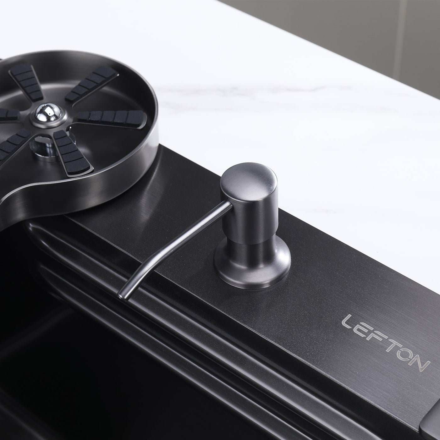 Metora 360° Swivel Kitchen Sink Soap Dispenser KSD2201