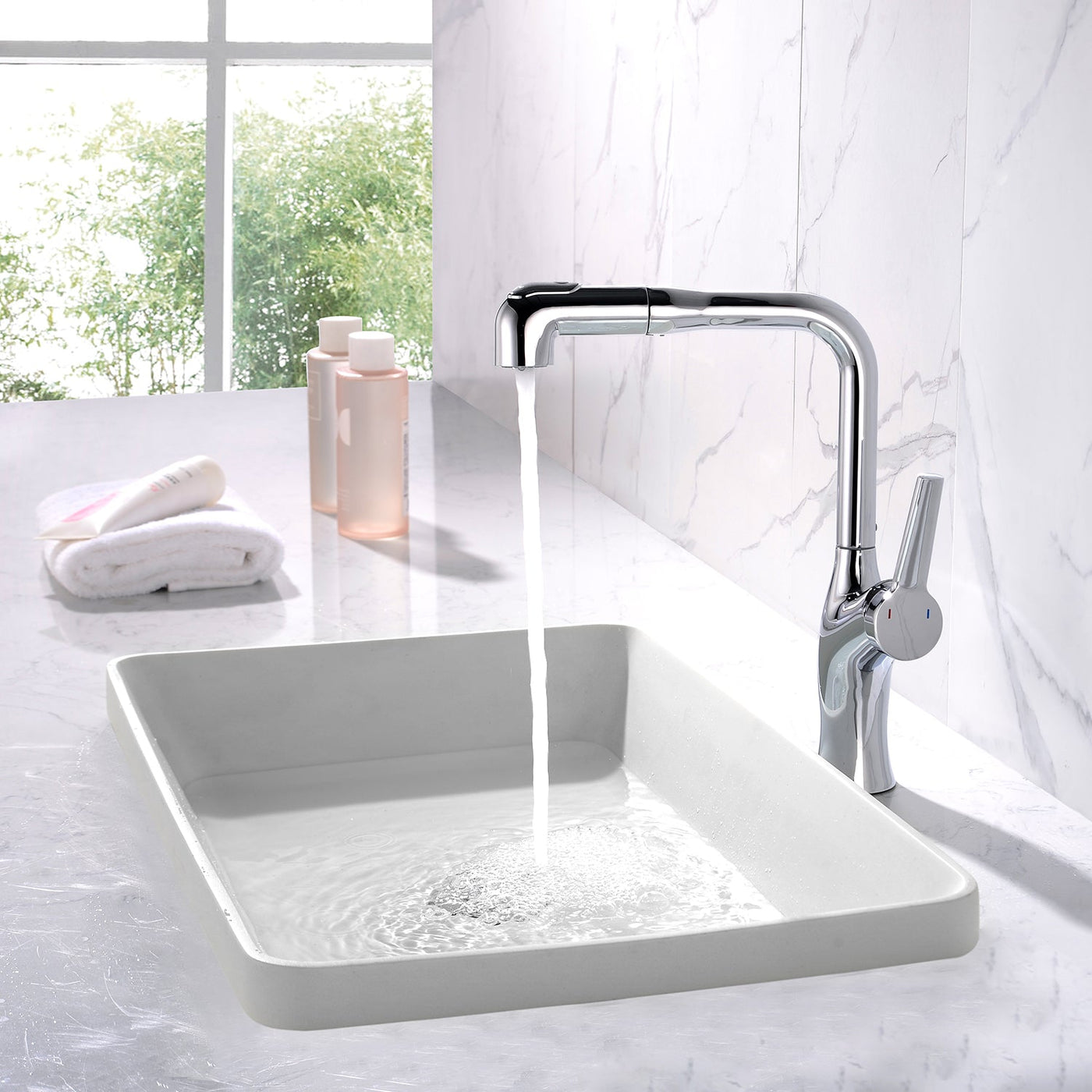 Metora Single-Hole Rotatable and Pull-Out Faucet-BF2205