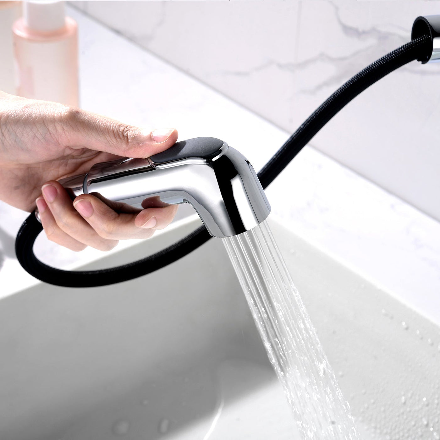 Metora Single-Hole Rotatable and Pull-Out Faucet-BF2205