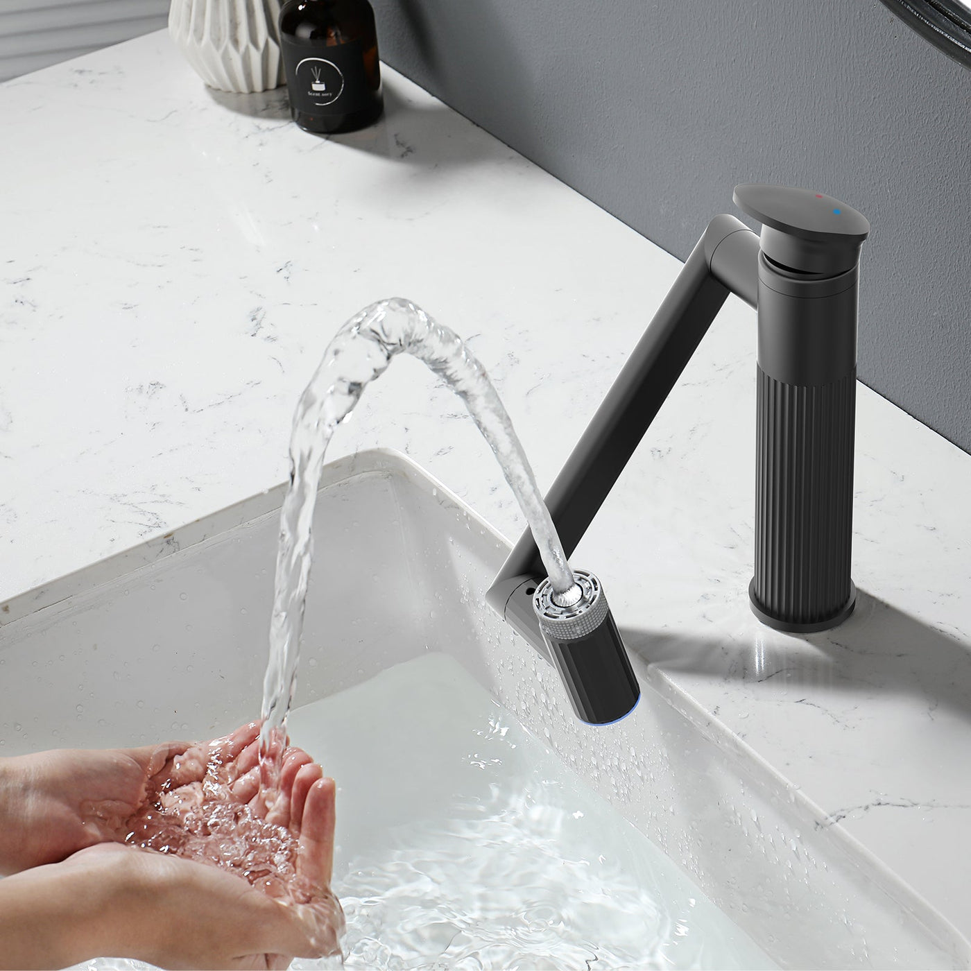Metora 1080° Rotatable Single-Hole Bathroom Faucet With Temperature Display-BF2208-PRO
