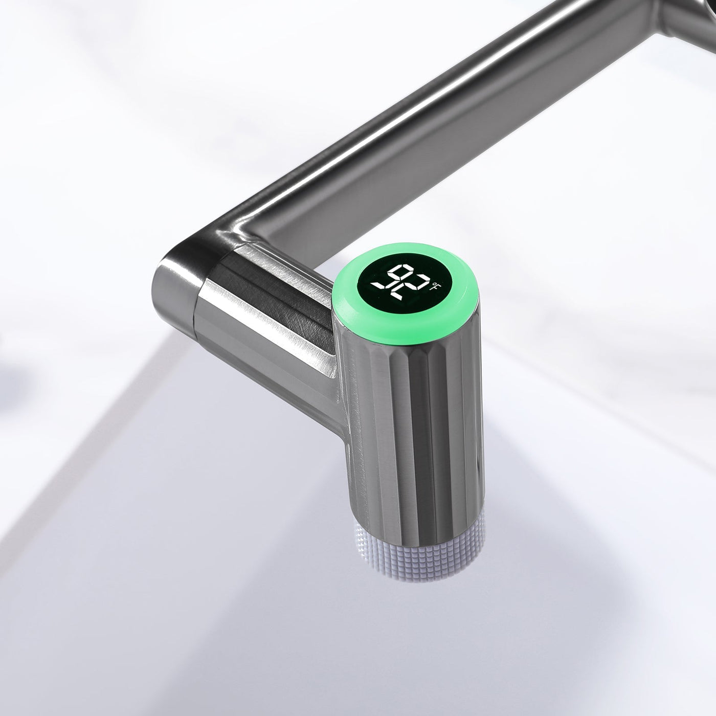 Metora 1080° Rotatable Single-Hole Bathroom Faucet With Temperature Display-BF2208-PRO