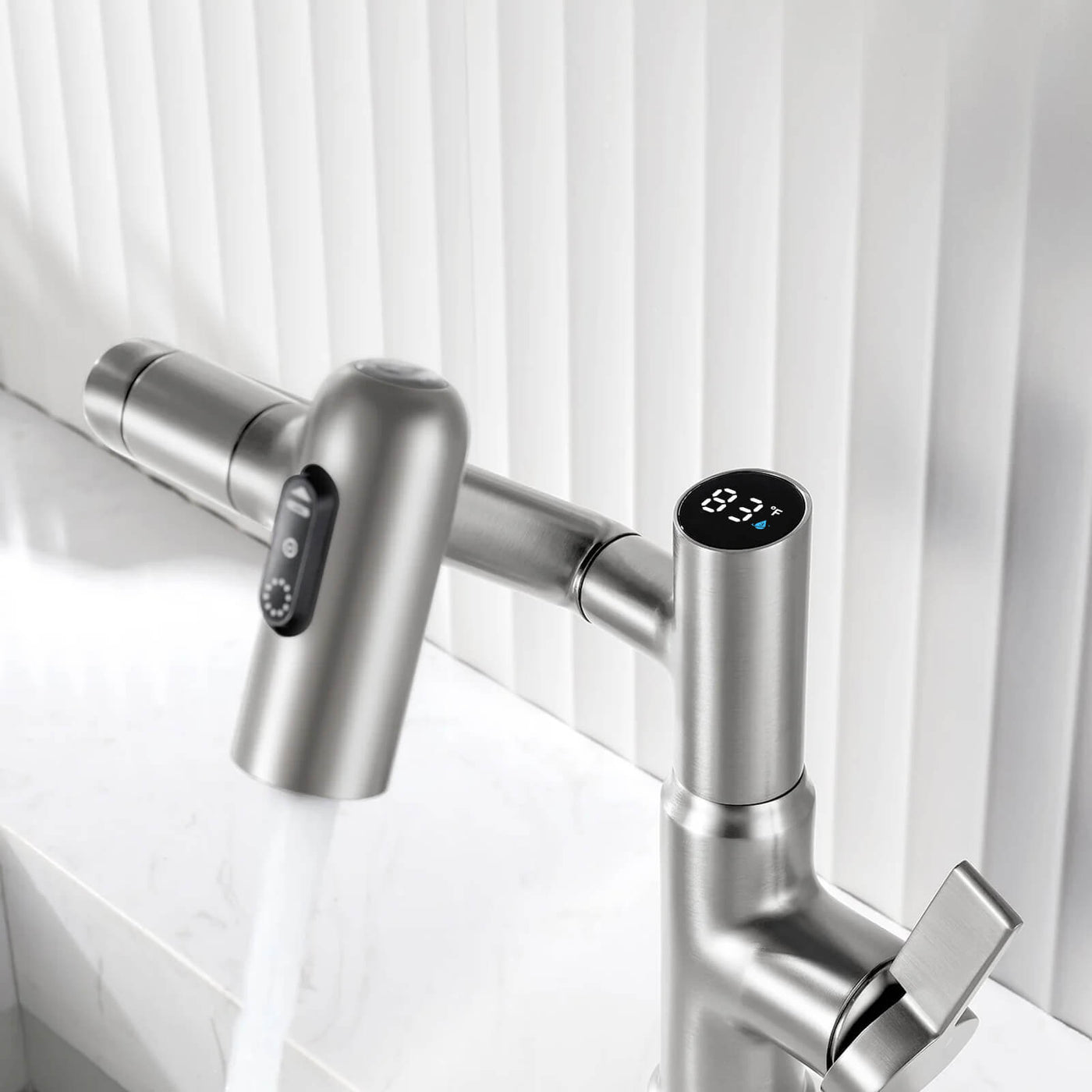 Recertified-Metora Single-Hole Rotatable Faucet with Temperature Display-BF2204-US