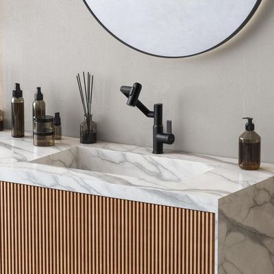 Recertified-Metora Single-Hole Rotatable Faucet with Temperature Display-BF2204-US