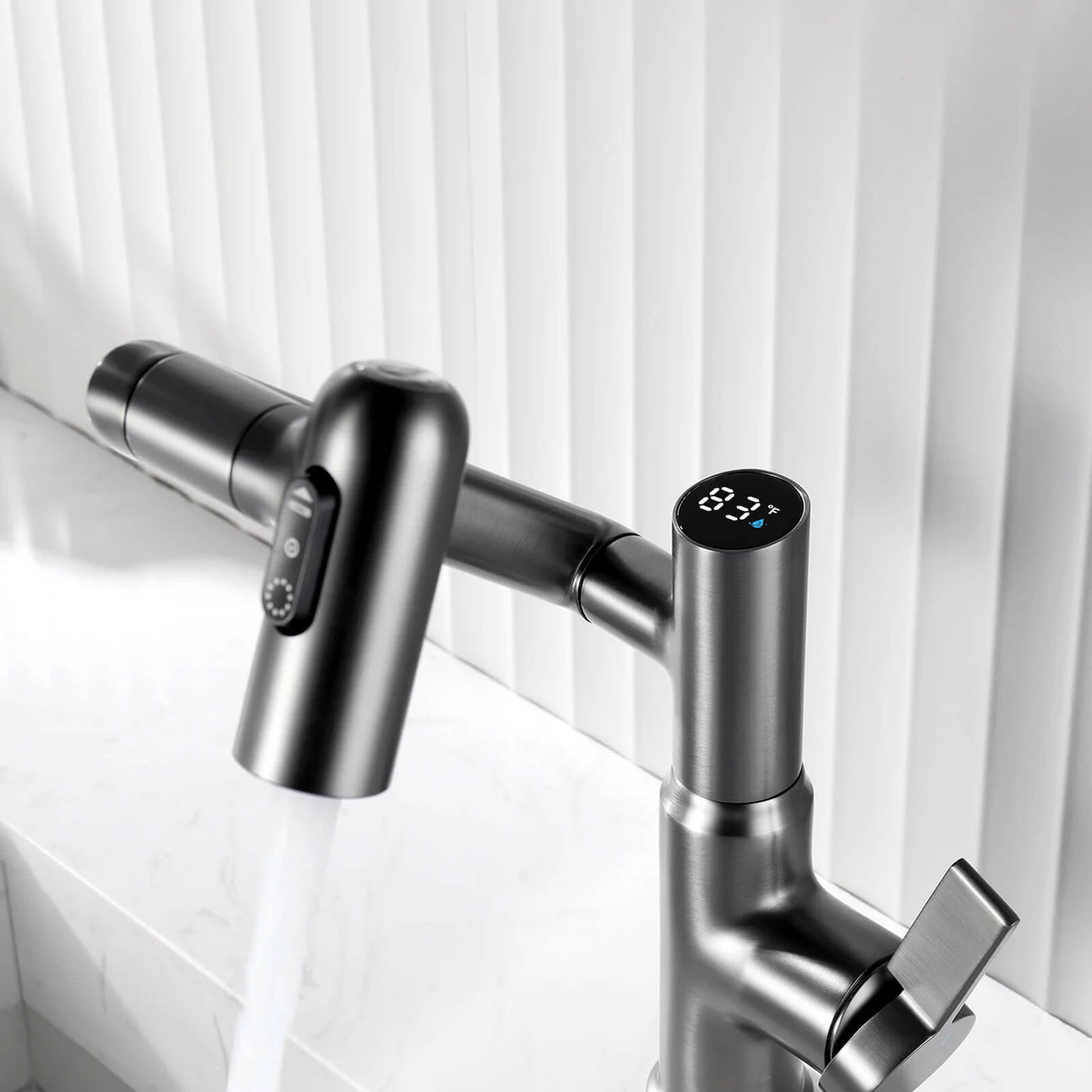 Recertified-Metora Single-Hole Rotatable Faucet with Temperature Display-BF2204-US