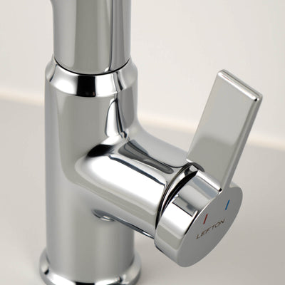 Metora Single-Hole Rotatable Faucet with Temperature Display-BF2204
