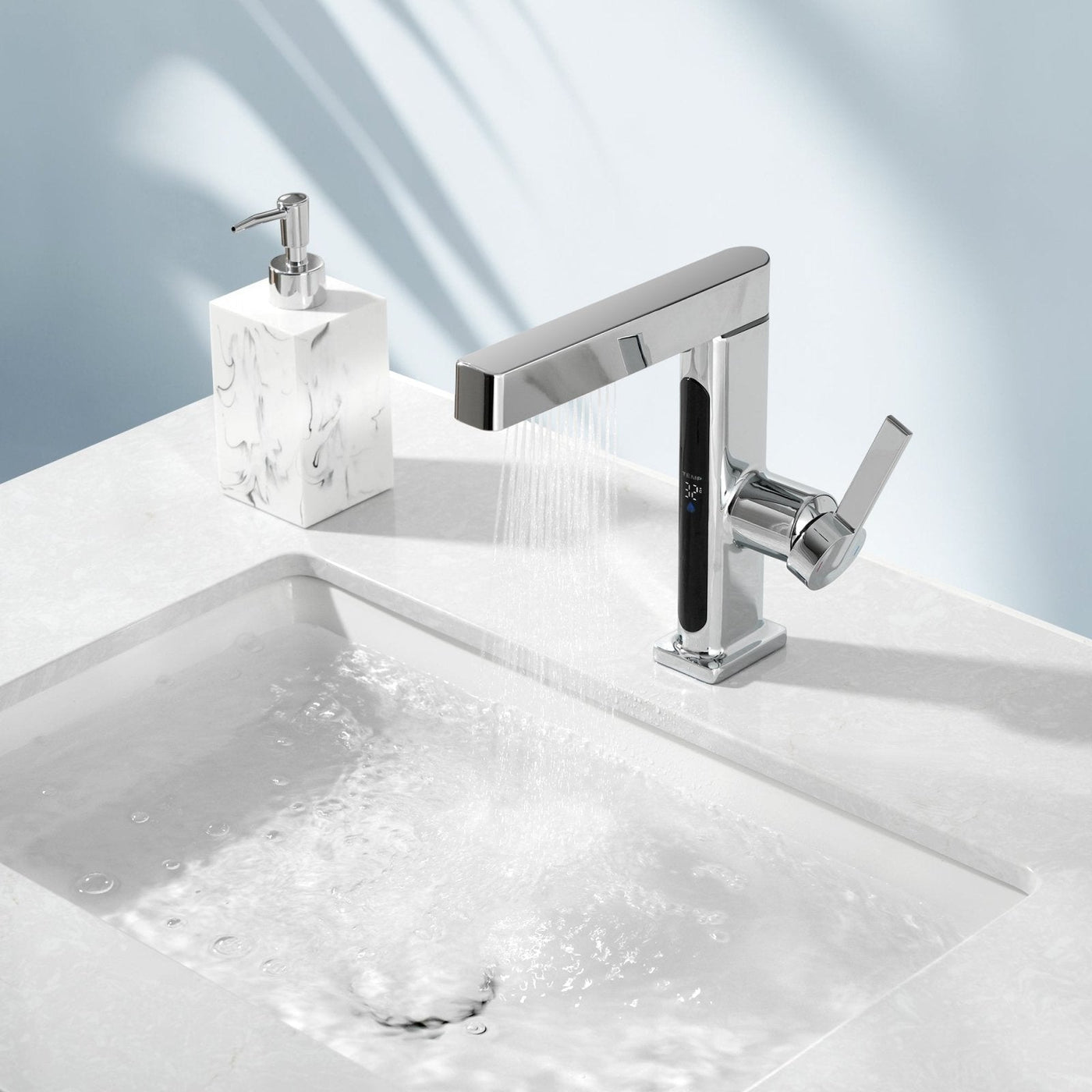 Metora Single-Hole Pull-Out Faucet with Temperature Display-BF2206