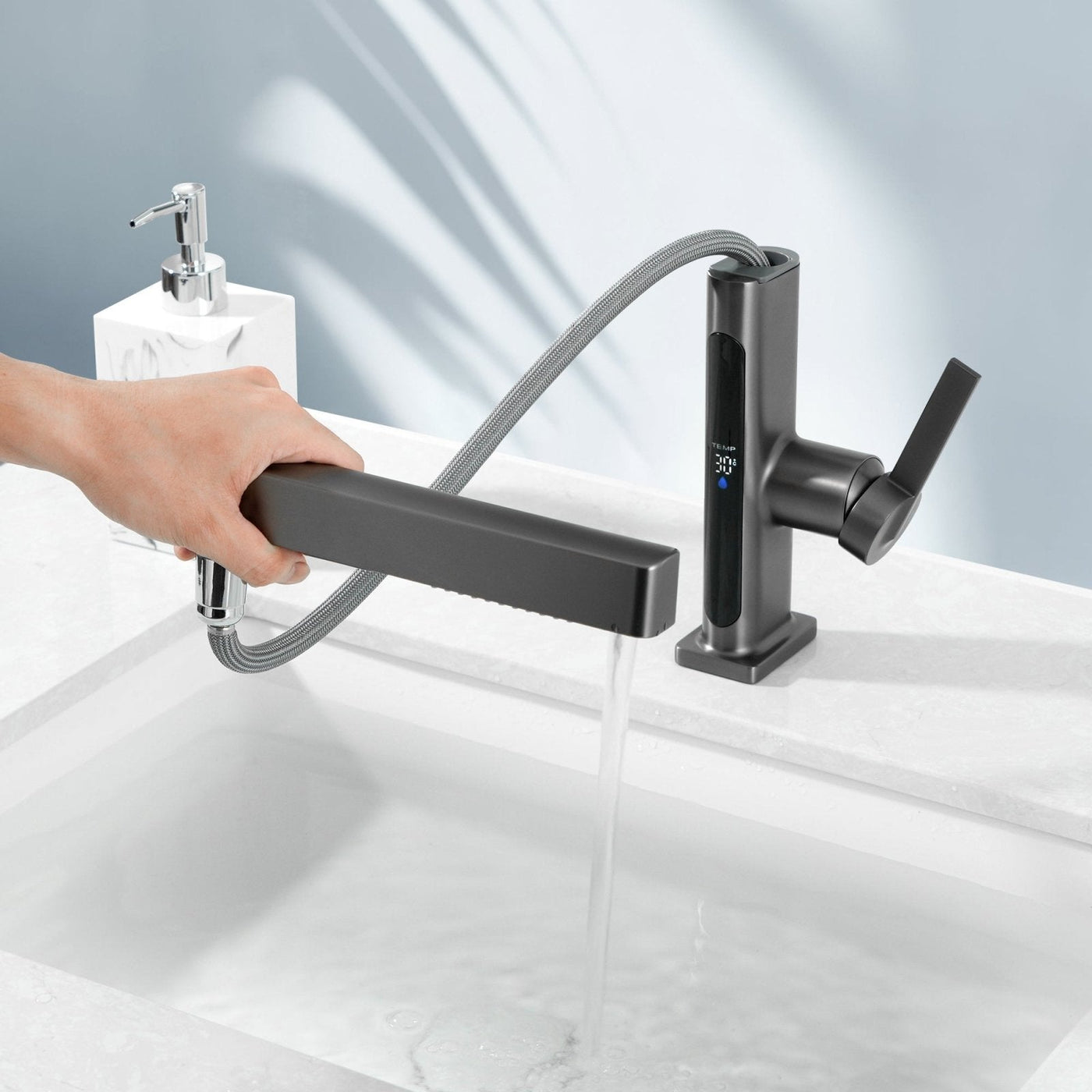 Metora Single-Hole Pull-Out Faucet with Temperature Display-BF2206