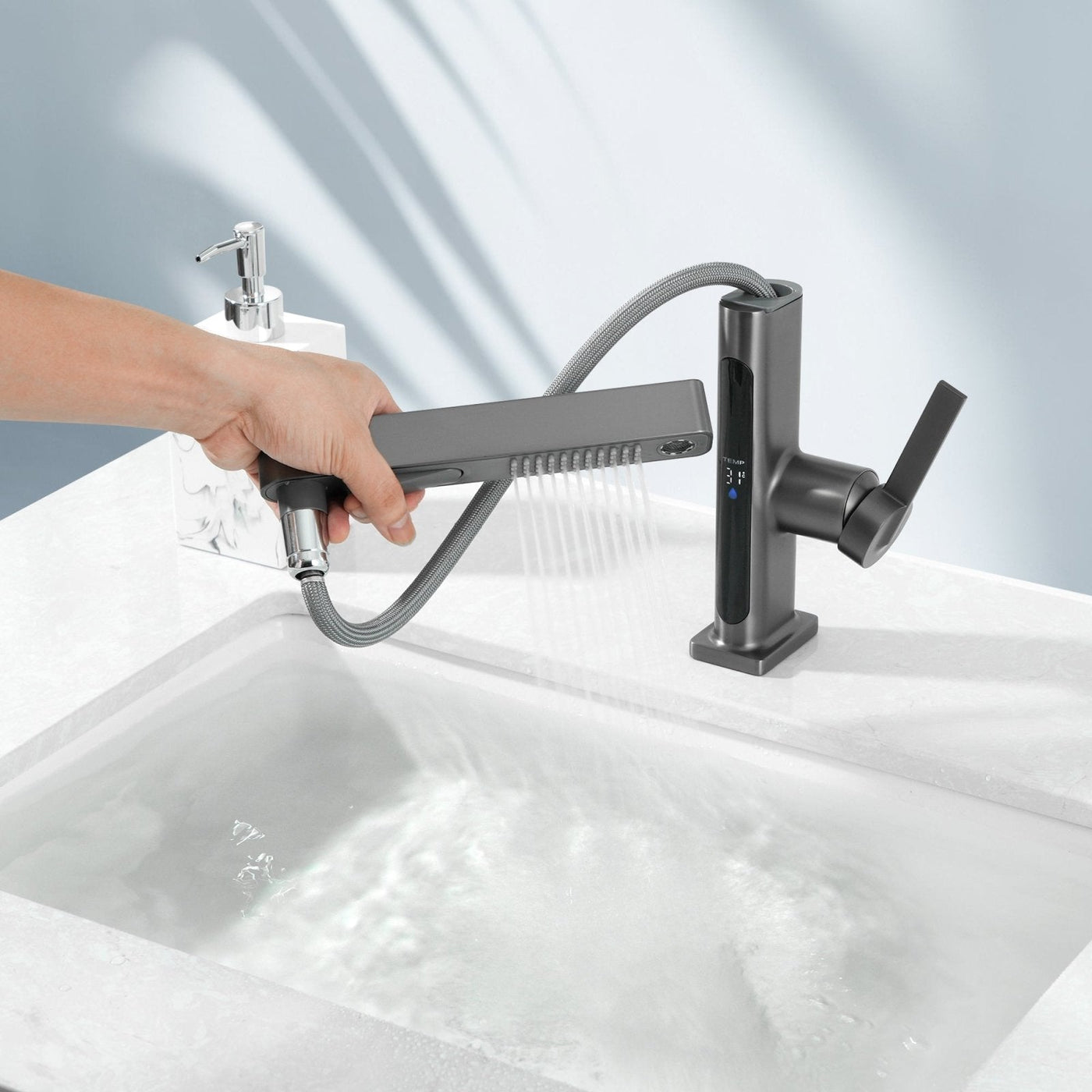 Metora Single-Hole Pull-Out Faucet with Temperature Display-BF2206