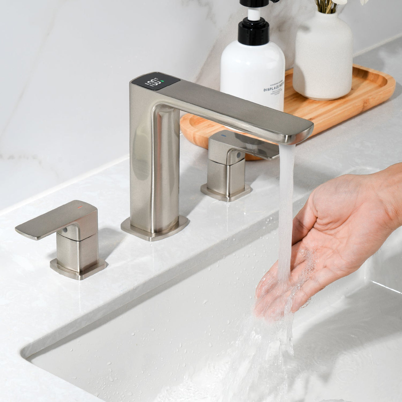 Metora Widespread 2-handle Bathroom Faucet with Temperature Display-BFWS2402