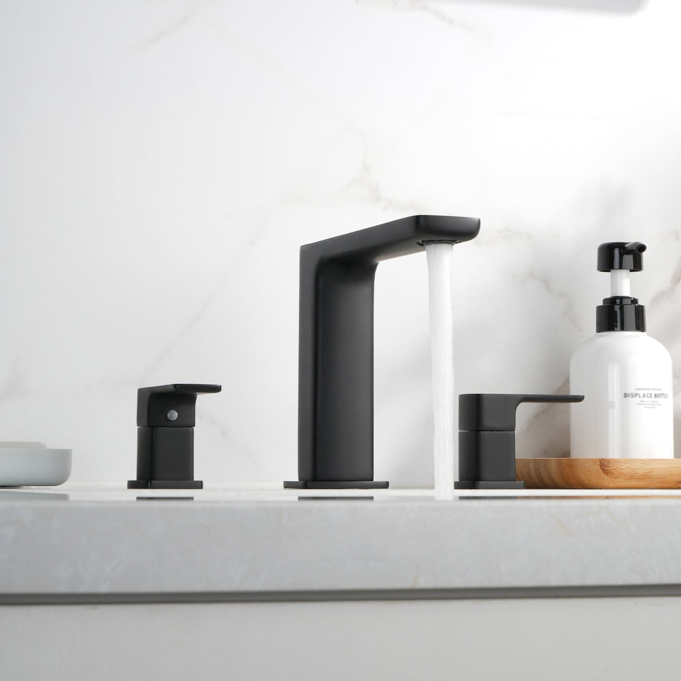 Metora Widespread 2-handle Bathroom Faucet with Temperature Display-BFWS2402