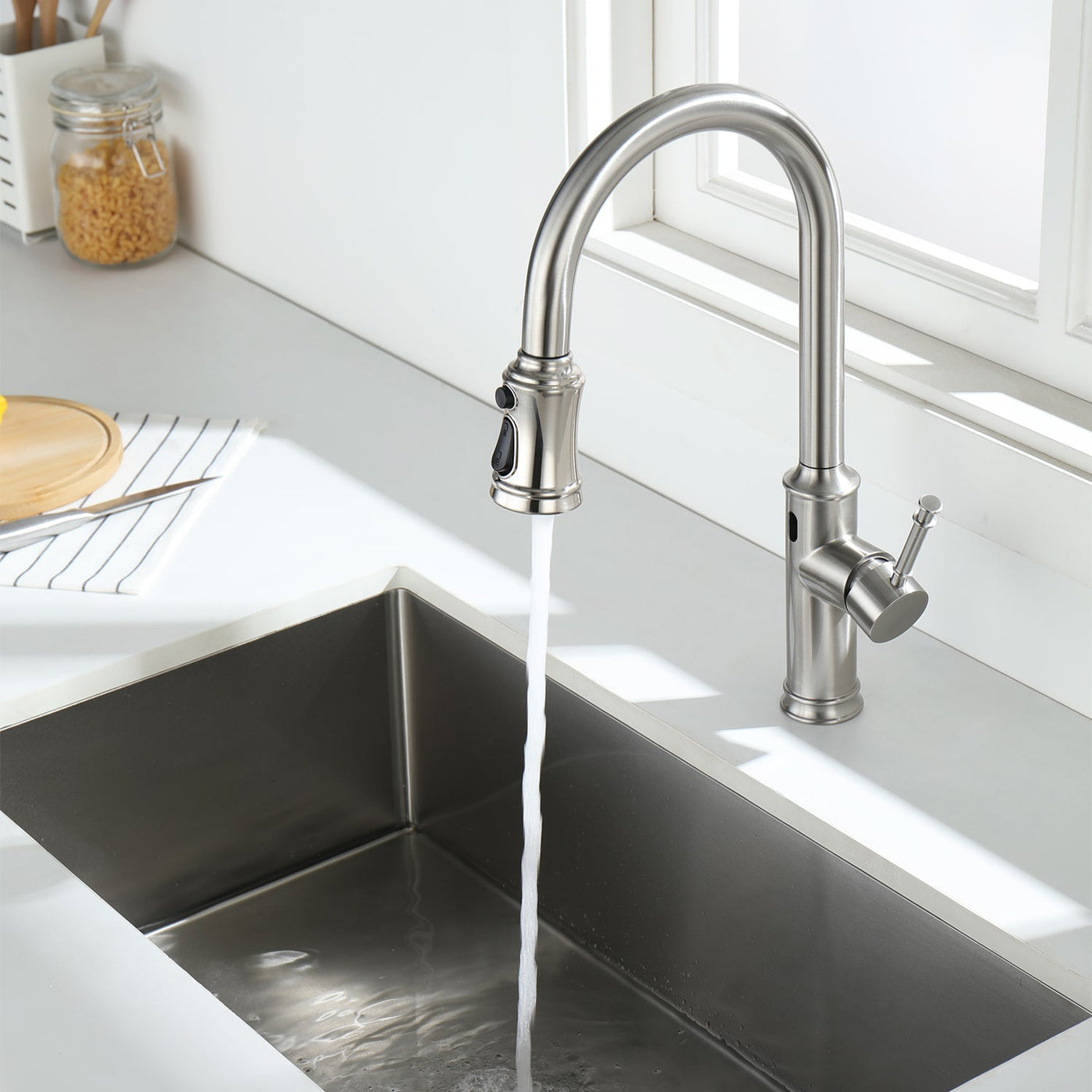 Metora Touchless Sensor & Pull-Down Kitchen Faucet - KF2210