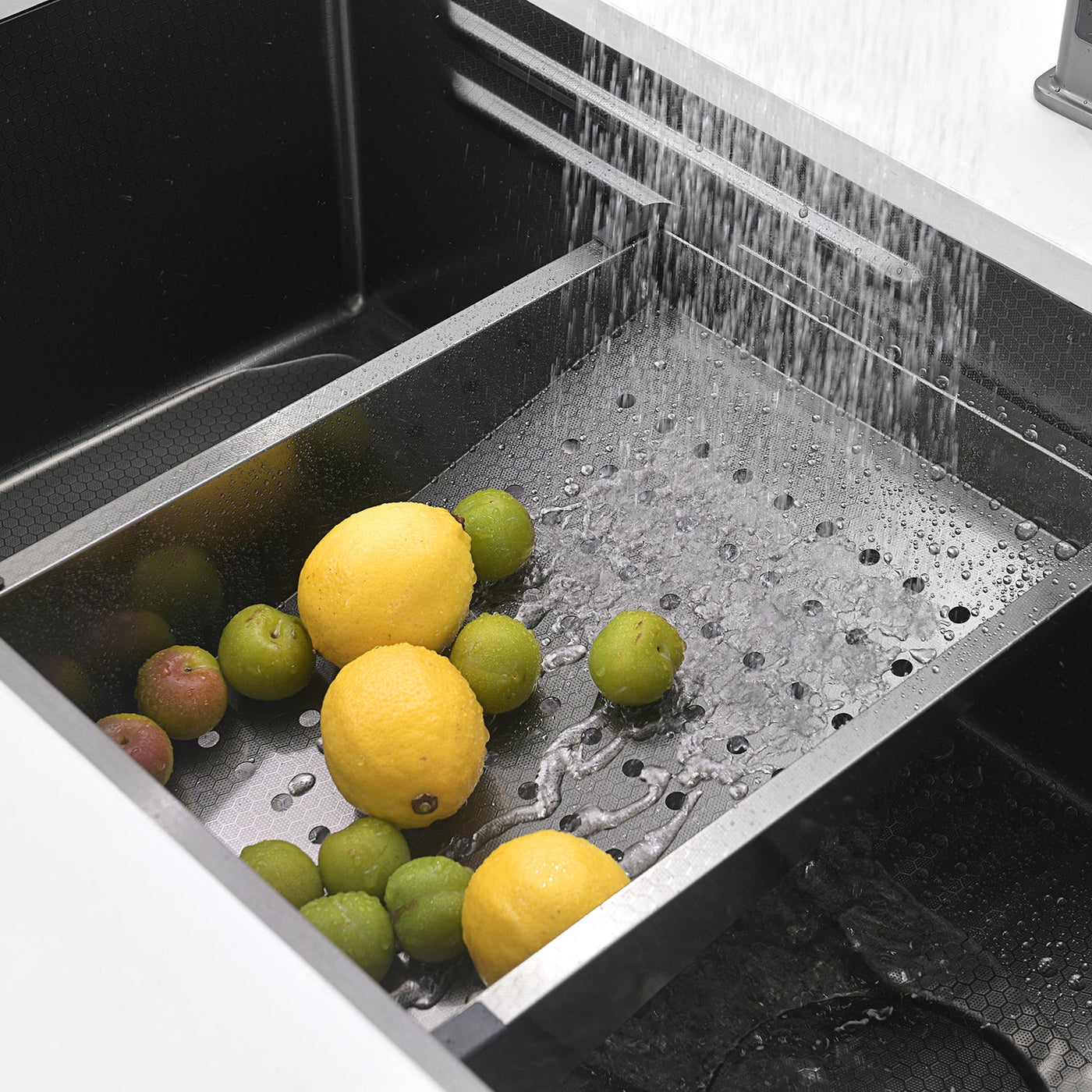 Metora Single Bowl Honeycomb Embossed Anti-scratch Kitchen Sink-KS2201