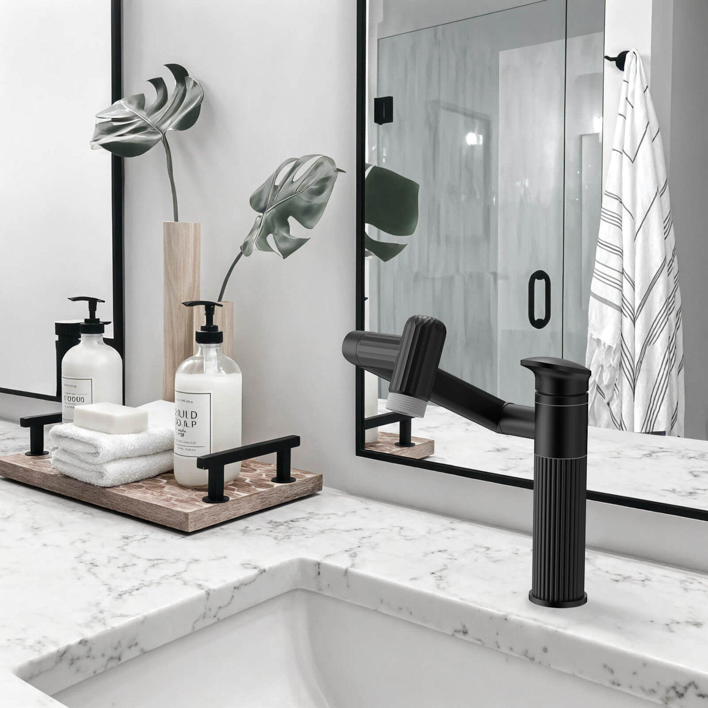 Metora 360° Rotatable Single-Hole Bathroom Faucet-BF2208