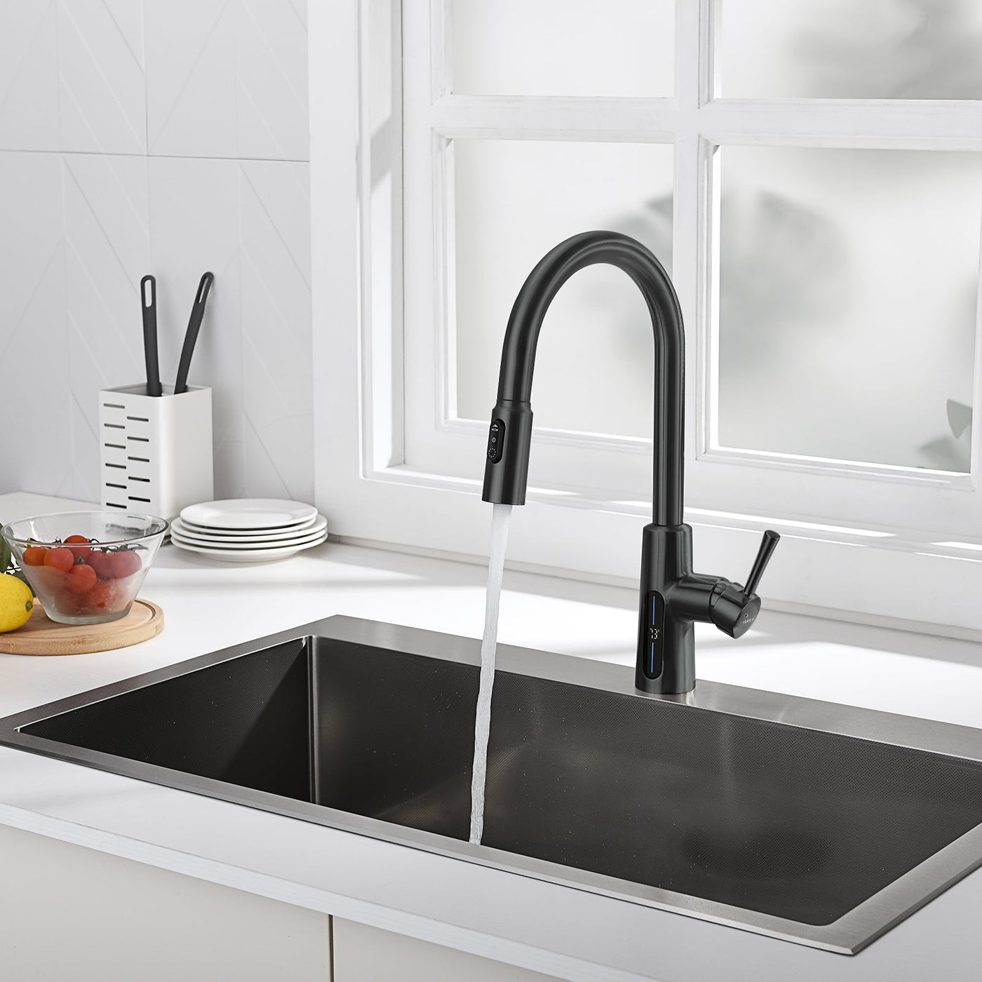 Metora Modern Pull-Down Kitchen Faucet with Temperature Display-KF2501
