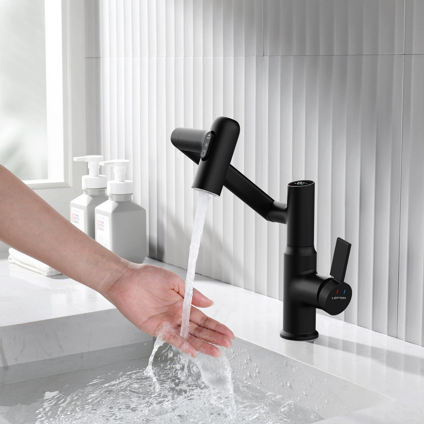 Metora Single-Hole Rotatable Faucet with Temperature Display-BF2204