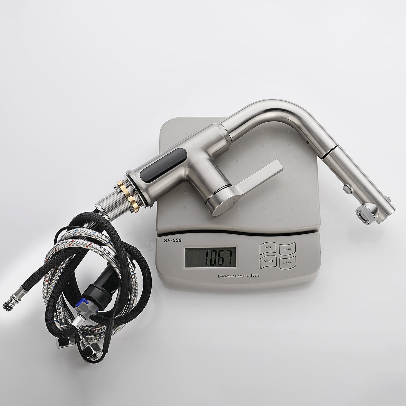 Metora Single-Hole Liftable Pull-Out Bathroom Faucet With Temperature Display-BF2501