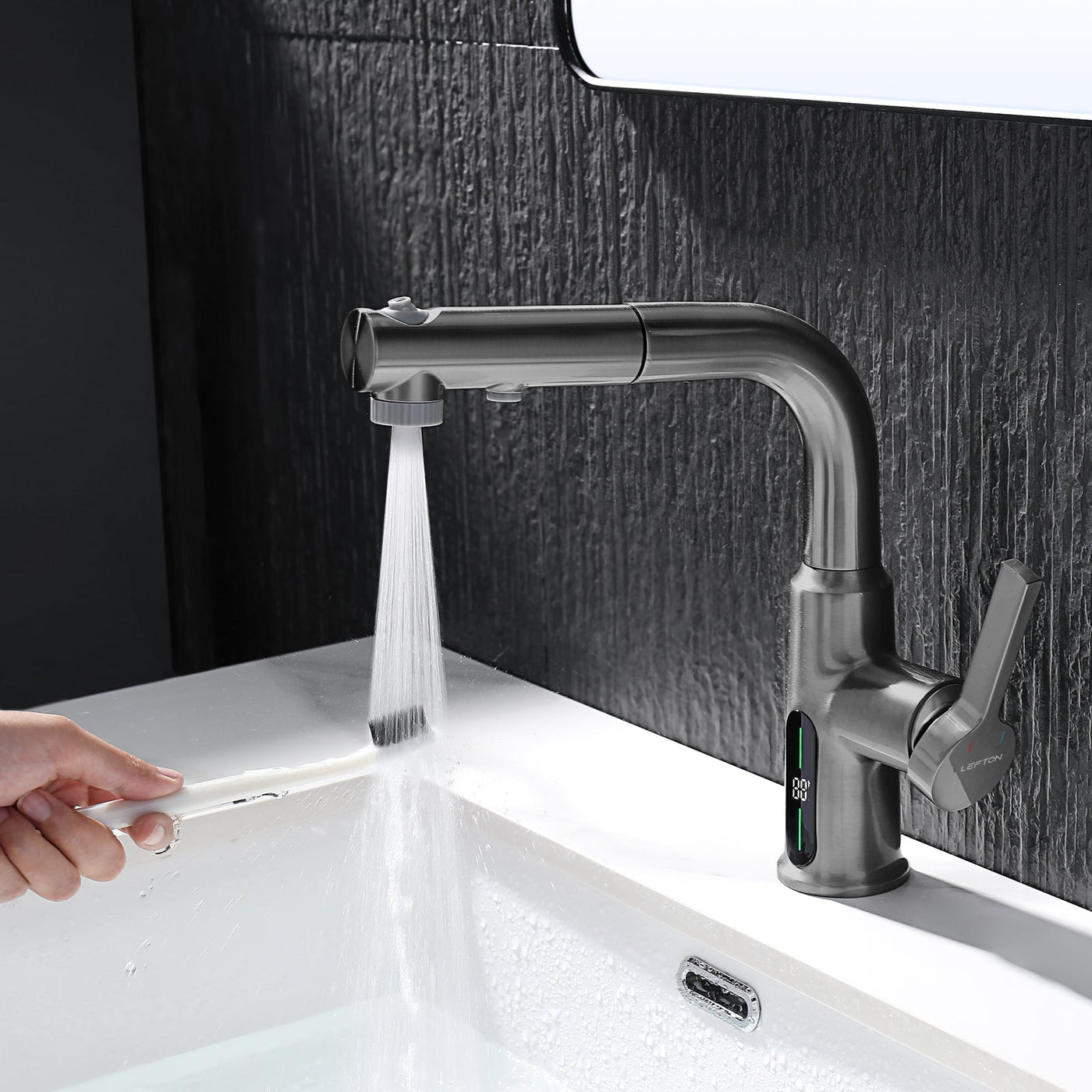 Metora Single-Hole Liftable Pull-Out Bathroom Faucet With Temperature Display-BF2501