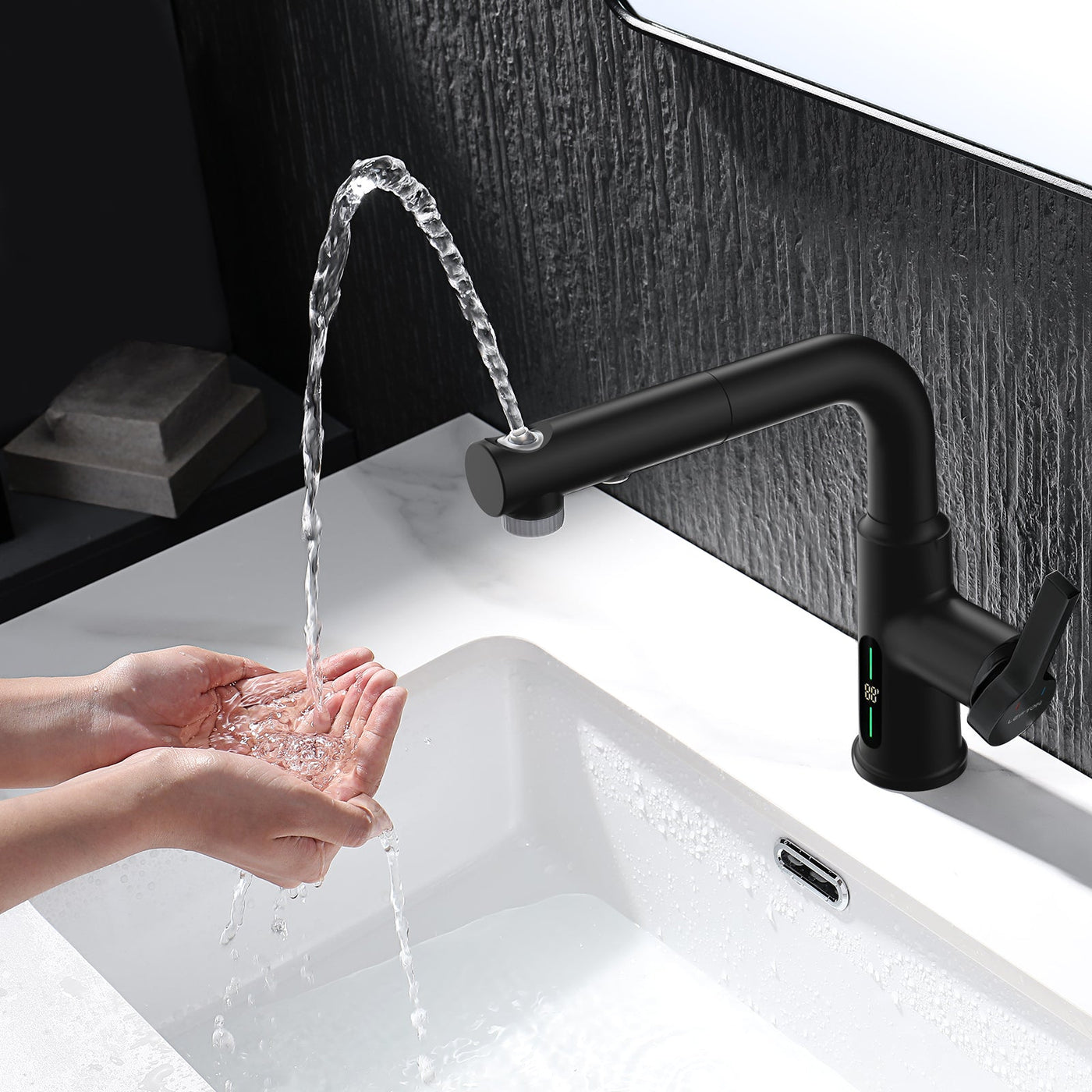 Metora Single-Hole Liftable Pull-Out Bathroom Faucet With Temperature Display-BF2501
