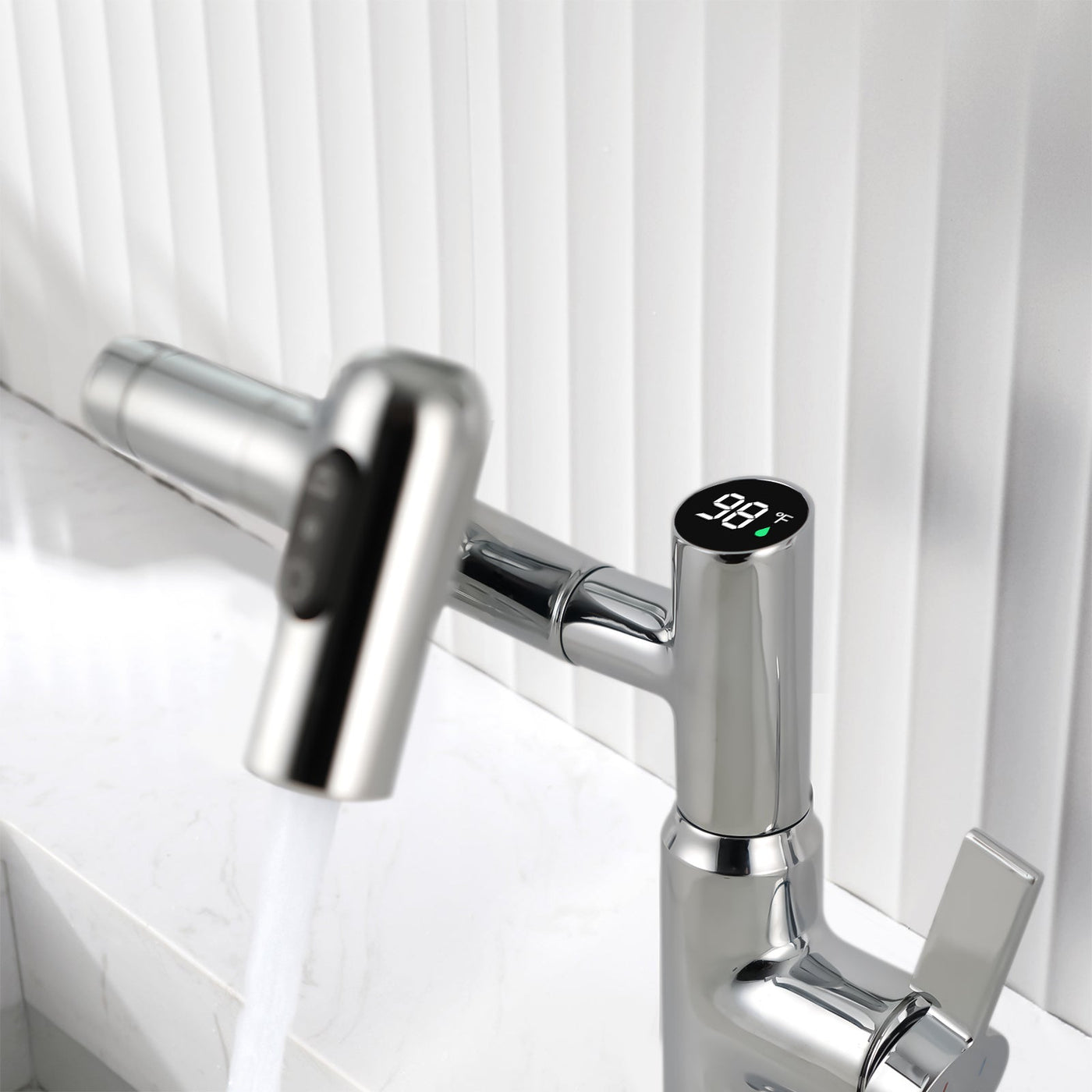 Metora Single-Hole Rotatable Faucet with Temperature Display-BF2204